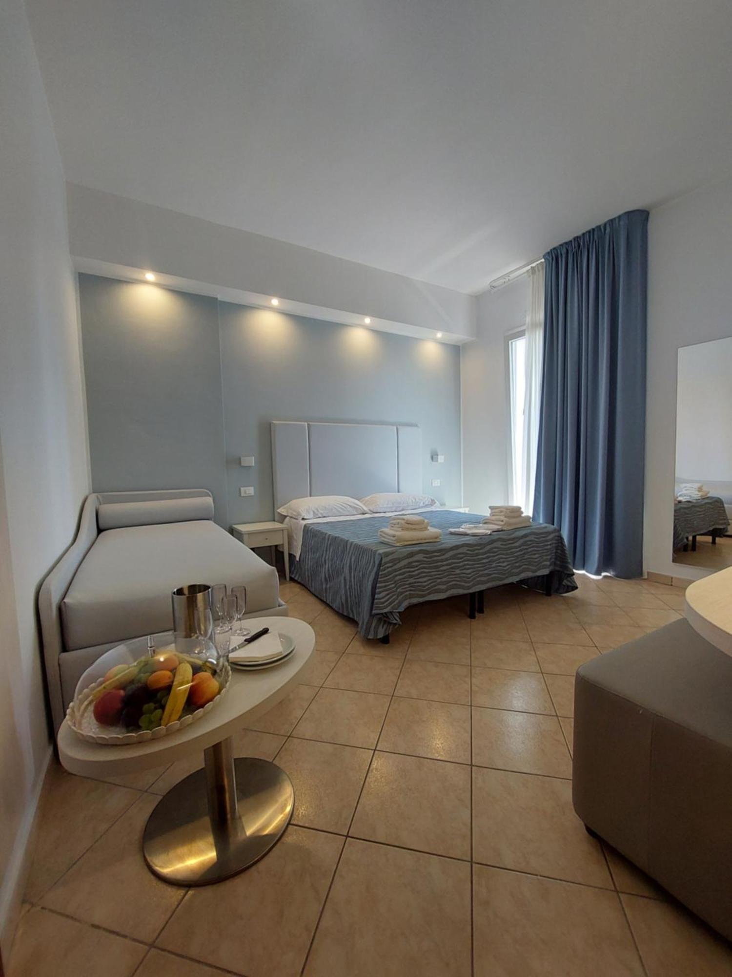 Hotel Caravel Park ريميني المظهر الخارجي الصورة