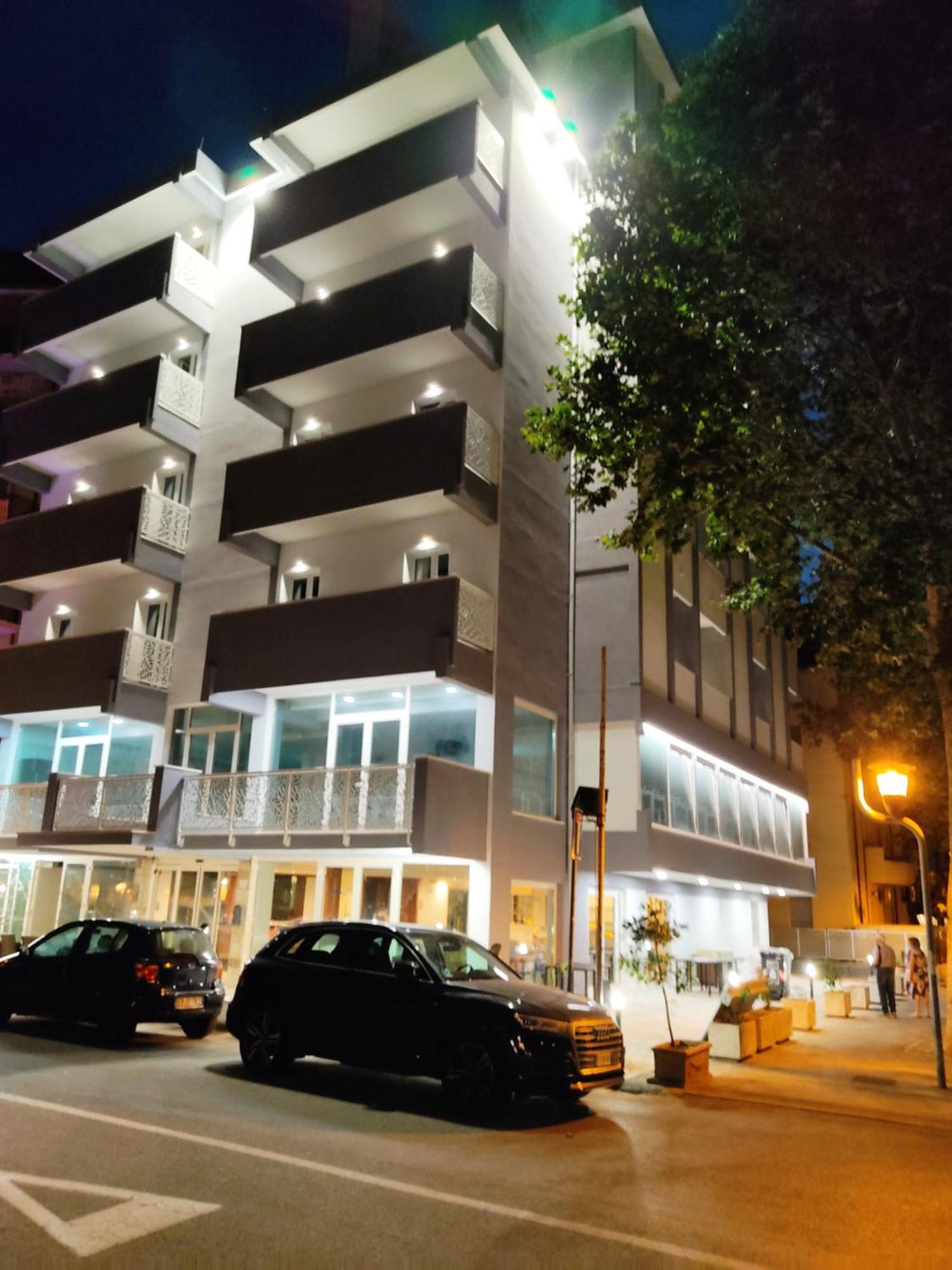 Hotel Caravel Park ريميني المظهر الخارجي الصورة