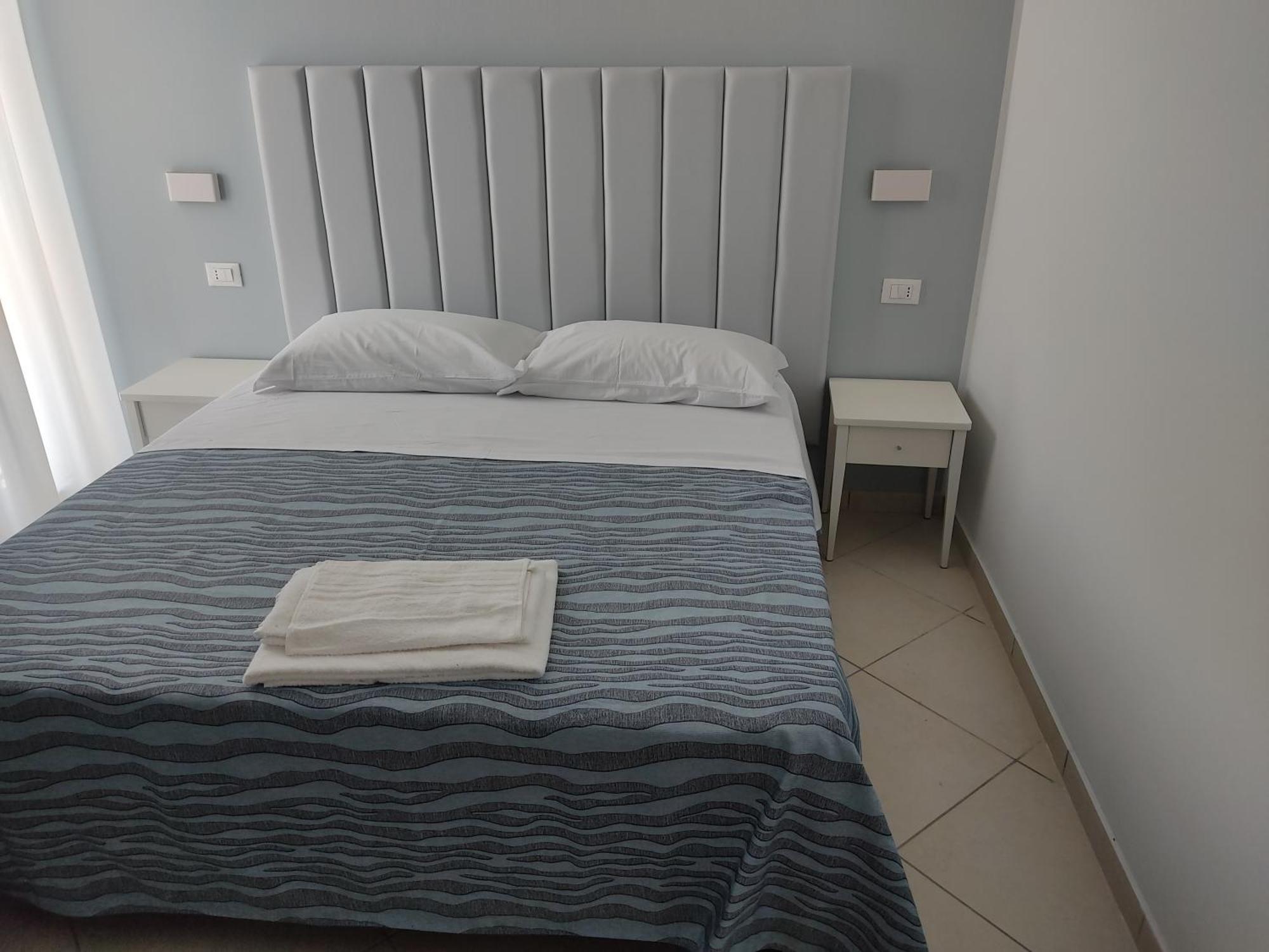 Hotel Caravel Park ريميني المظهر الخارجي الصورة